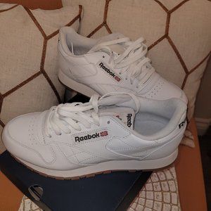 Reebok Classics Sneakers